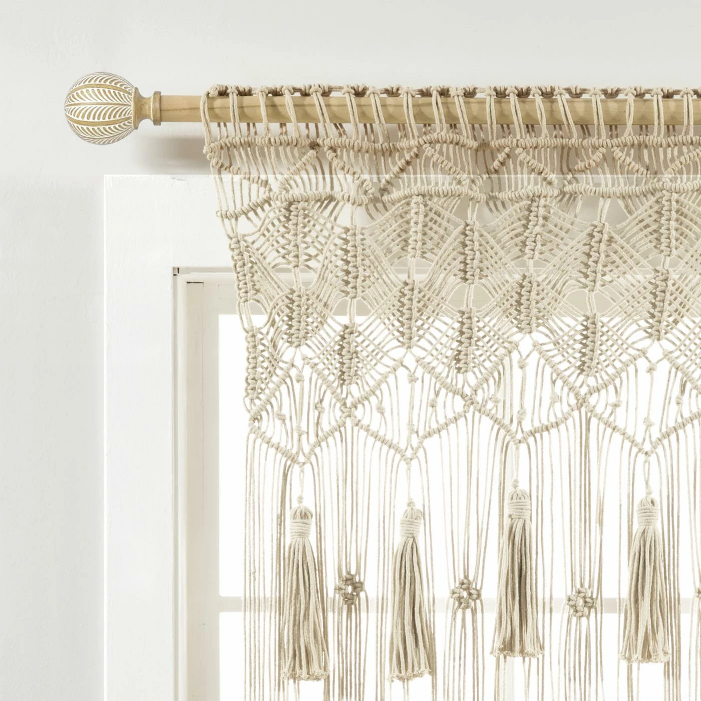 Brand new 😍 Gifts For Her Lush Decor Boho Macramé Tassel Valance - Neutral 🌟 3 Brand new 😍 Gifts For Her Lush Decor Boho Macramé Tassel Valance - Neutral 🌟 - Image 3