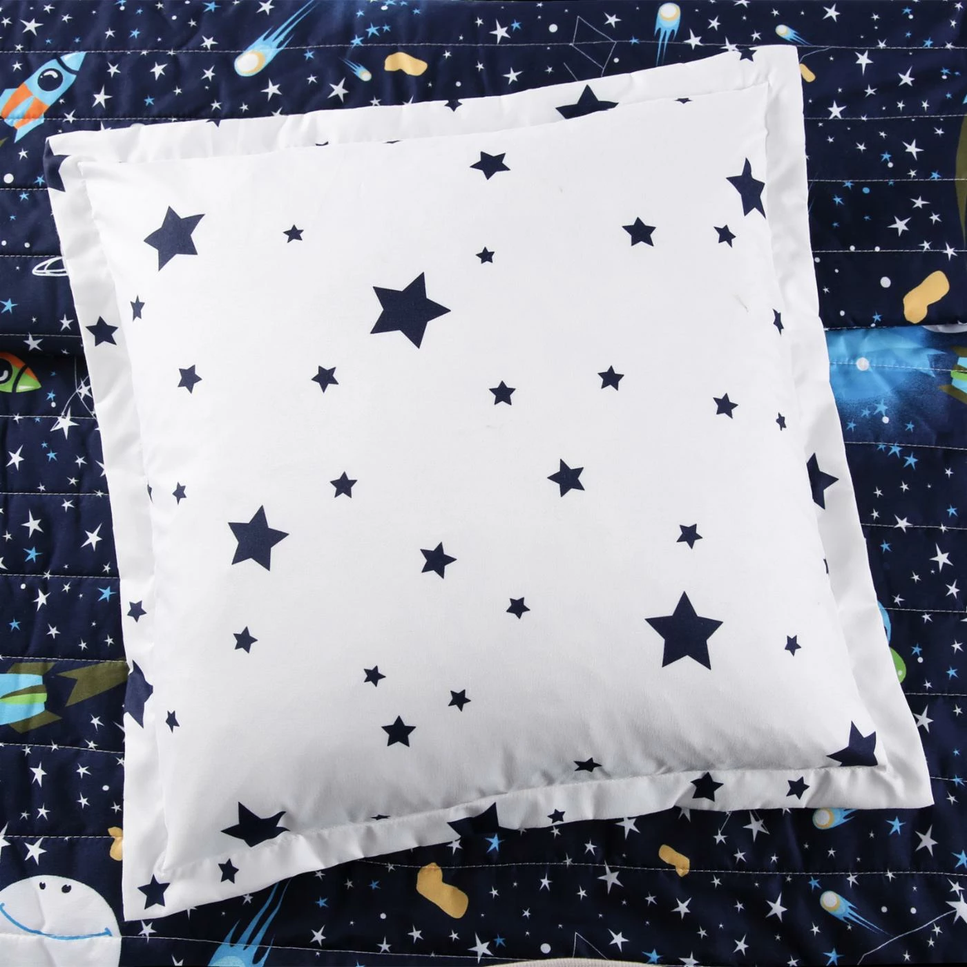Hot Sale ๐ Gifts For Kids Universe Kids Quilt Set By Lush Decor ๐ 4 Hot Sale ๐ Gifts For Kids Universe Kids Quilt Set By Lush Decor ๐ - Image 4