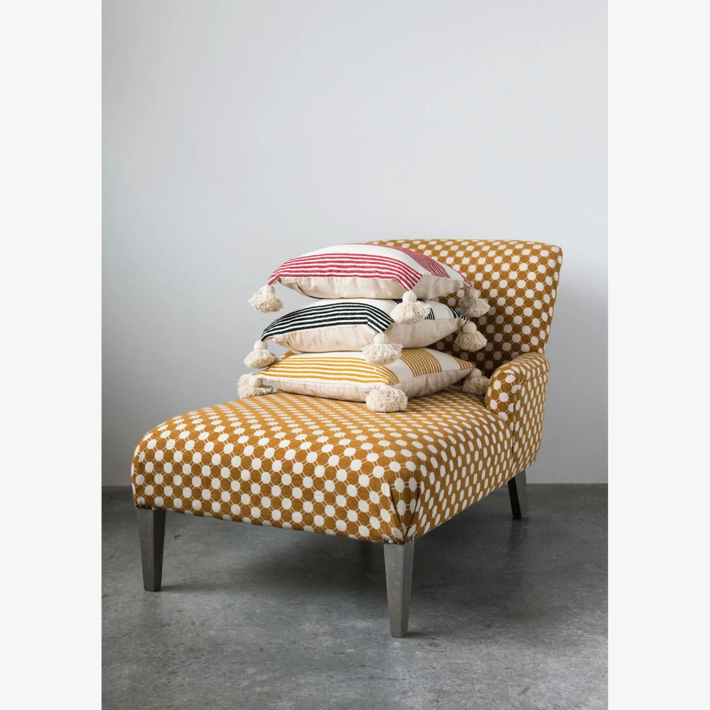 Discount โจ Top Gifts 3R Studios Cream Cotton And Chenille Pillow With Tassels ๐ 7 Discount โจ Top Gifts 3R Studios Cream Cotton And Chenille Pillow With Tassels ๐ - Image 7