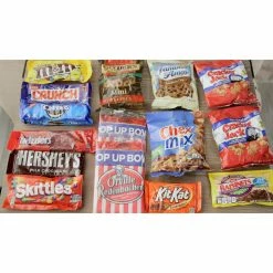 Outlet 🔔 Gift Basket Drop Shipping Gift Baskets Family Flix Movie Night Gift Box With Red Box Gift Card ✨ -Christmas Gifts Sales Store detailGBDS655