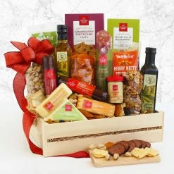 Outlet ๐ฅฐ HICKORY FARMS Gift Baskets Ultimate Meat & Cheese Wooden Gift Crate ๐คฉ