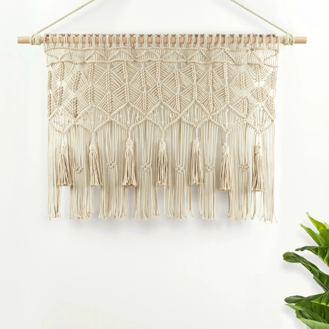 Brand new 😍 Gifts For Her Lush Decor Boho Macramé Tassel Valance - Neutral 🌟 1 Brand new 😍 Gifts For Her Lush Decor Boho Macramé Tassel Valance - Neutral 🌟